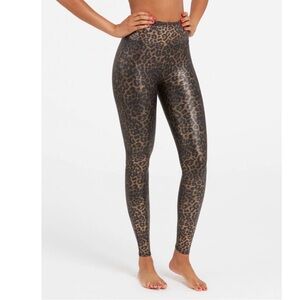 NEW Spanx Faux Leather Leopard Leggings in Leopard Shine Size Medium